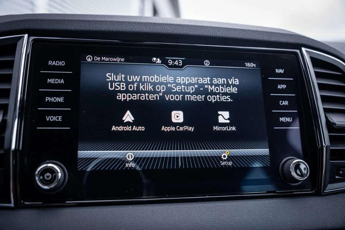 1.0 TSI Business Edition | Achteruitrijcamera | Apple Carplay/Android Auto|telefoonintegratie premium | Extra getint glas
