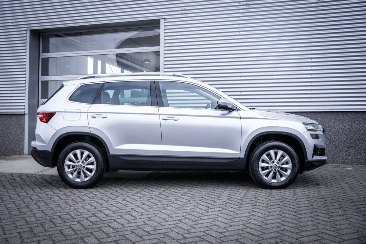 1.0 TSI Business Edition | Achteruitrijcamera | Apple Carplay/Android Auto|telefoonintegratie premium | Extra getint glas
