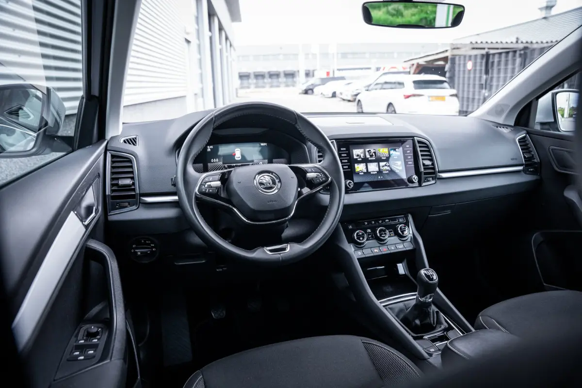 1.0 TSI Business Edition | Achteruitrijcamera | Apple Carplay/Android Auto|telefoonintegratie premium | Extra getint glas