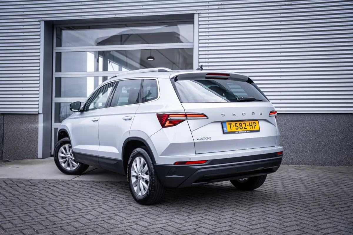 1.0 TSI Business Edition | Achteruitrijcamera | Apple Carplay/Android Auto|telefoonintegratie premium | Extra getint glas