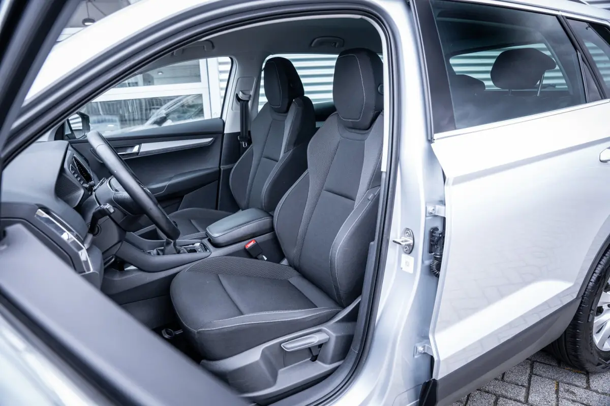 1.0 TSI Business Edition | Achteruitrijcamera | Apple Carplay/Android Auto|telefoonintegratie premium | Extra getint glas