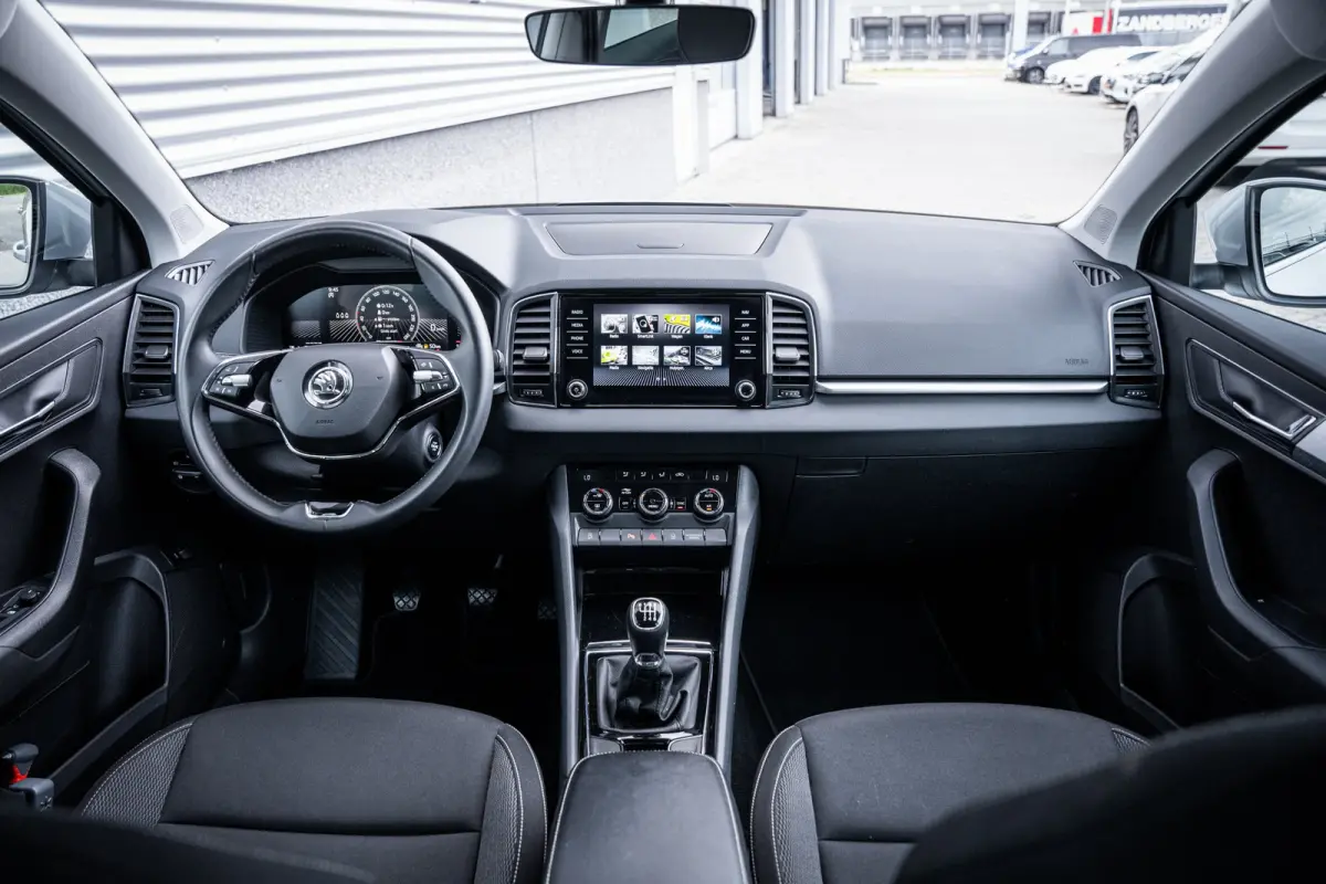1.0 TSI Business Edition | Achteruitrijcamera | Apple Carplay/Android Auto|telefoonintegratie premium | Extra getint glas