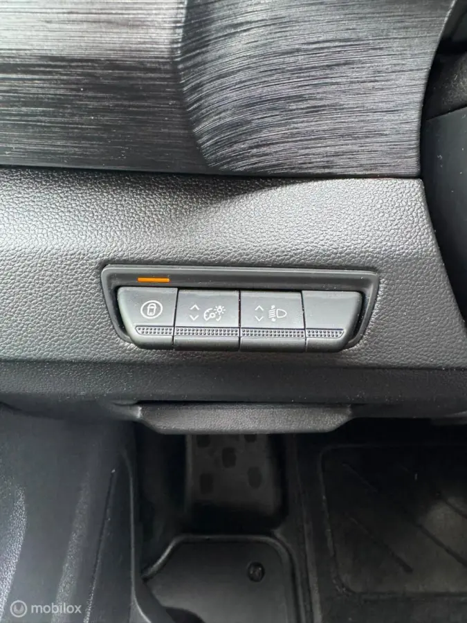 bestel 2.0 DCi 150 T30 L2H1 Advance automaat