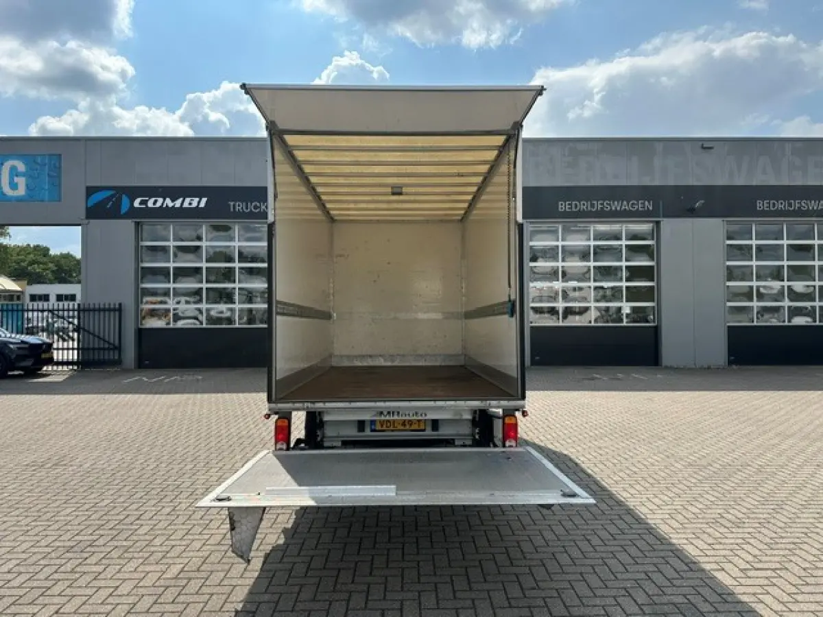 35H 2.3 MultiJet Bakwagen met laadklep > 1067kg Laadvermogen/ Meubelbak met laadklep