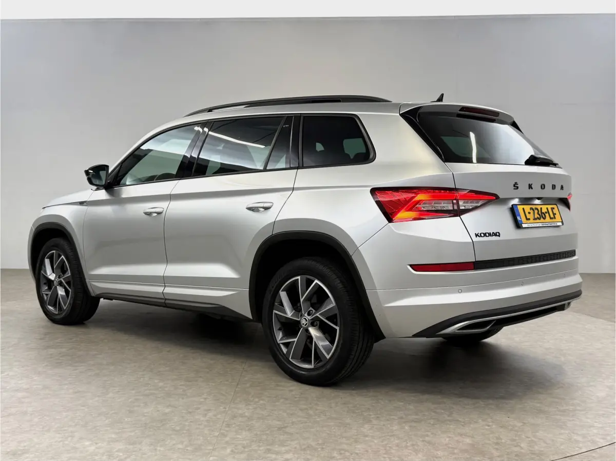 1.5 TSI Sportline 7p. | Pano | Camera | Virtual | Sfeer | Carplay | Canton | Memory | Stoel/Stuurverw. | NAP