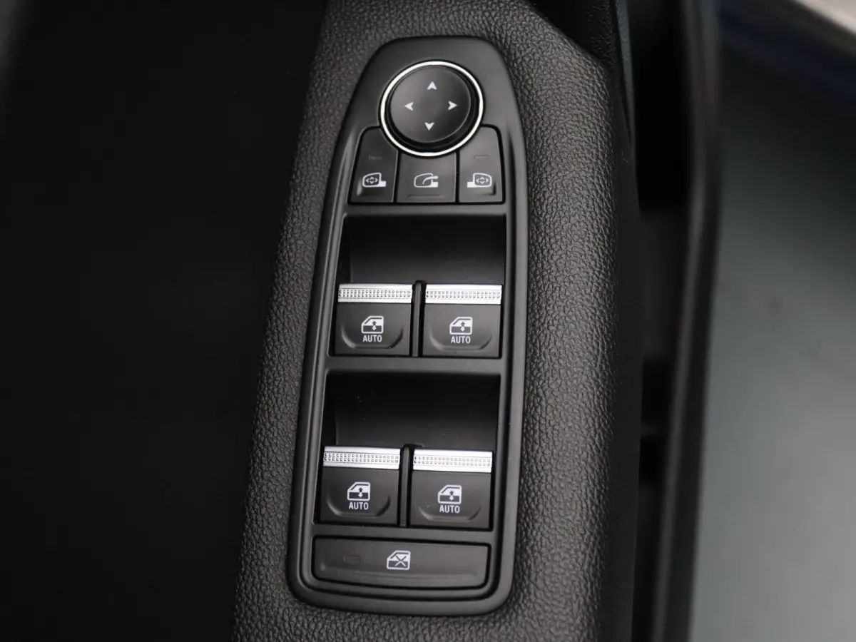 100pk TCe Intens Apple Carplay/Android Auto | Climate