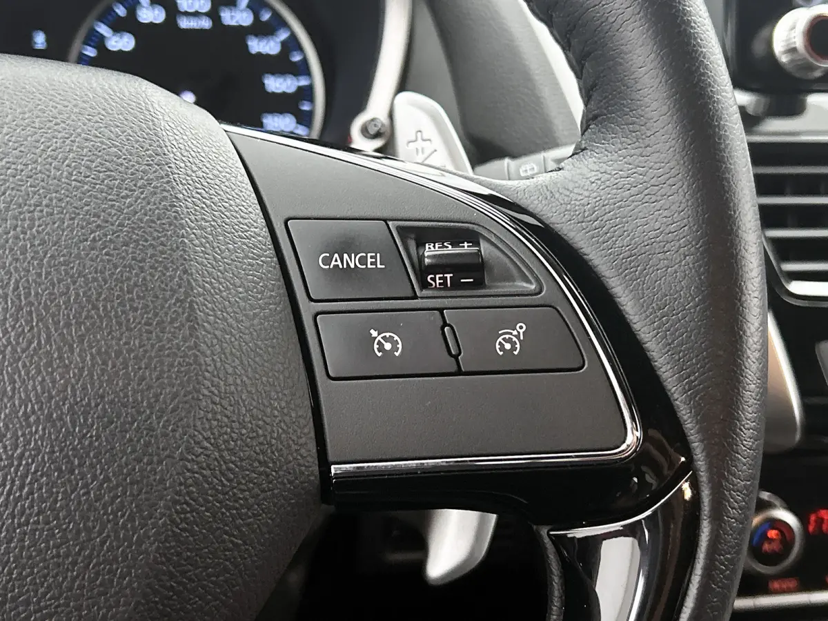 2.4 PHEV Intense+ Hybride / Navigatie / 1/2 Leder / Pdc. / Airco-ecc./ Radio multimedia / Apk nieuw