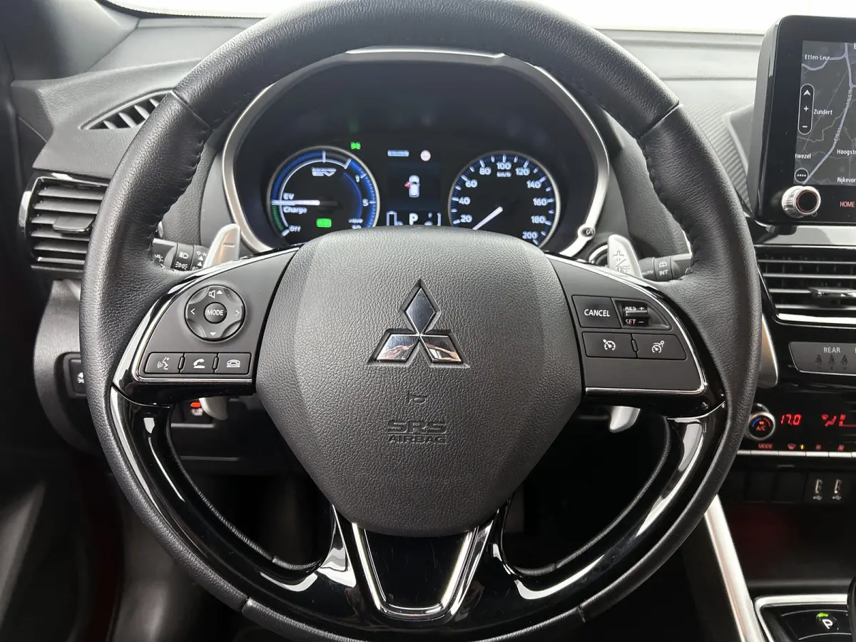 2.4 PHEV Intense+ Hybride / Navigatie / 1/2 Leder / Pdc. / Airco-ecc./ Radio multimedia / Apk nieuw