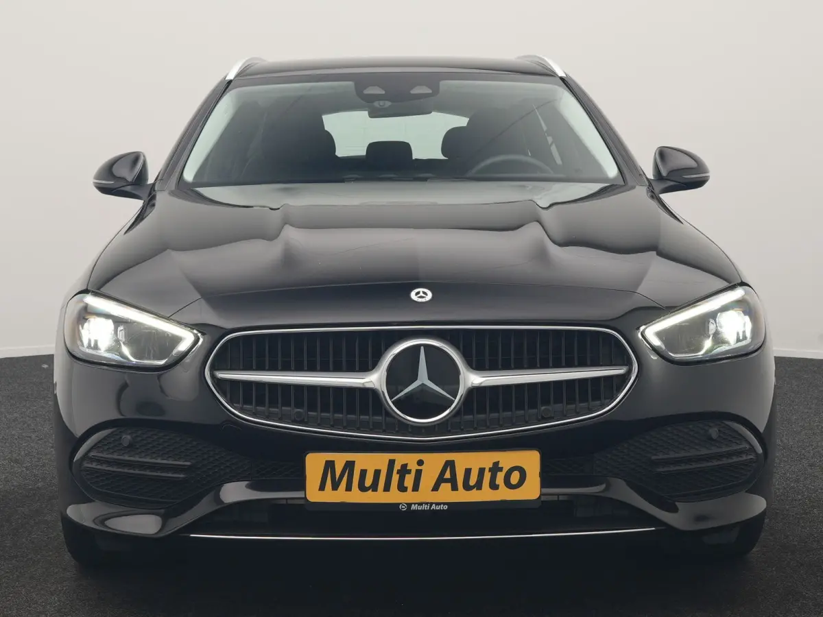300 e PHEV 313pk Dealer O.H | Adaptive Cruise | Camera | Apple Carplay | BLIS | Sportstoelen Verwarmd | Virtual Cockpit | Navigatie | DAB | 17"L.M | Plug In Hybrid |