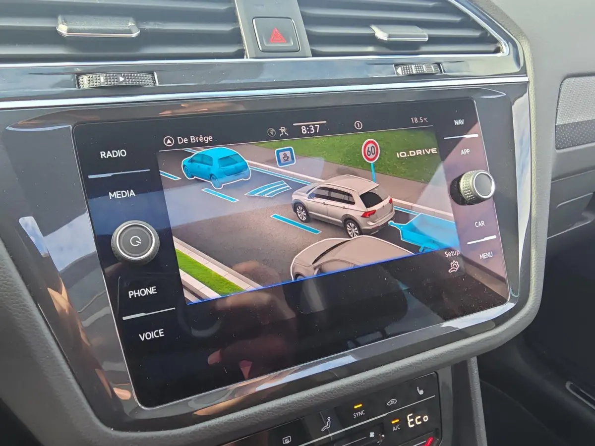1.4 TSI eHybrid R-Line Business+ | PHEV | Trekhaak | Pano | A.cam | Winterpakket | 245Pk | SOH 89% |
