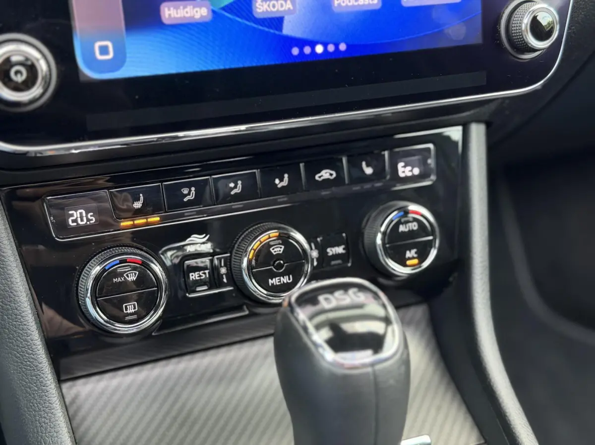 1.4 TSI iV Sportline Business Panodak|ACC|Camer