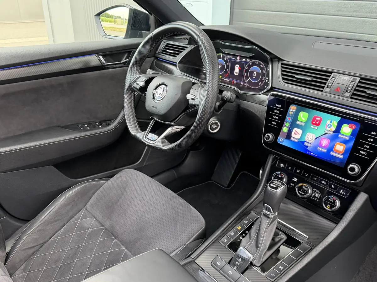 1.4 TSI iV Sportline Business Panodak|ACC|Camer