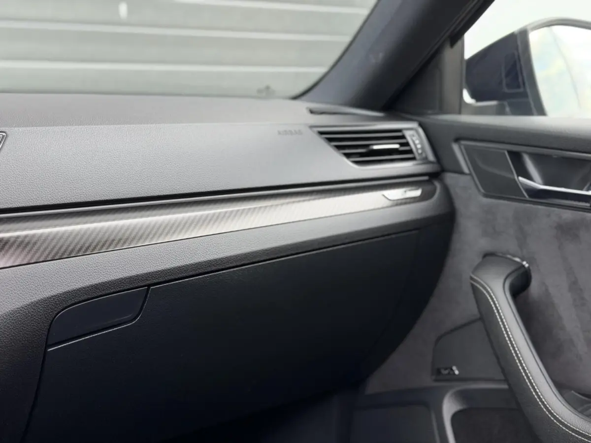1.4 TSI iV Sportline Business Panodak|ACC|Camer