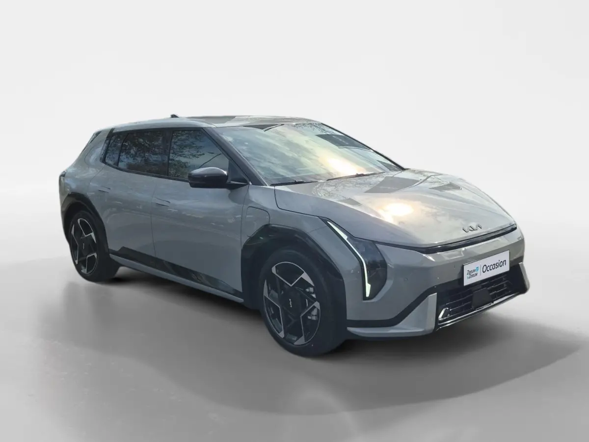 GT-Line Business Edition 81.4 kWh | Climate Control | Cruise Control | Stoelverwarming | Stuurverwarming | Dode Hoek Indicatie | Apple Carplay/Android Auto | Camera | Zwarte Logo's |