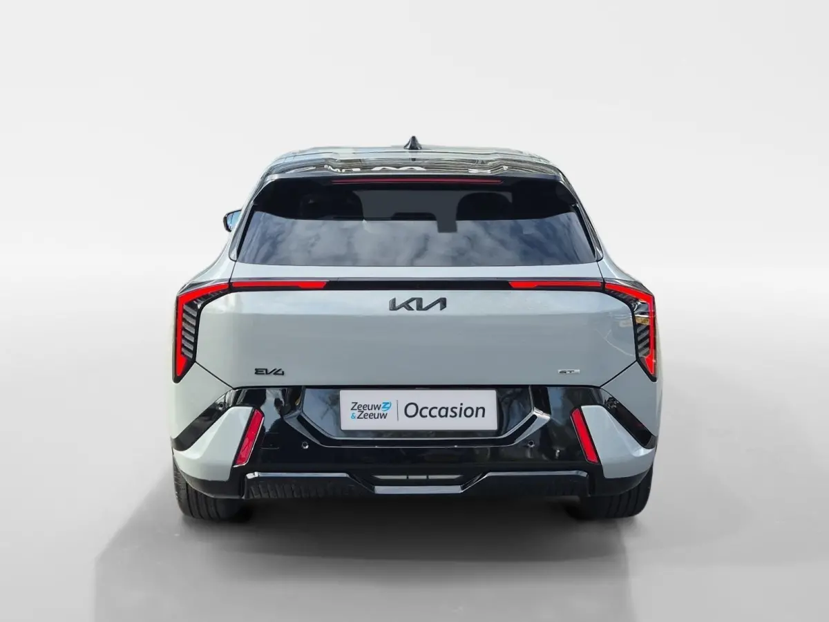 GT-Line Business Edition 81.4 kWh | Climate Control | Cruise Control | Stoelverwarming | Stuurverwarming | Dode Hoek Indicatie | Apple Carplay/Android Auto | Camera | Zwarte Logo's |