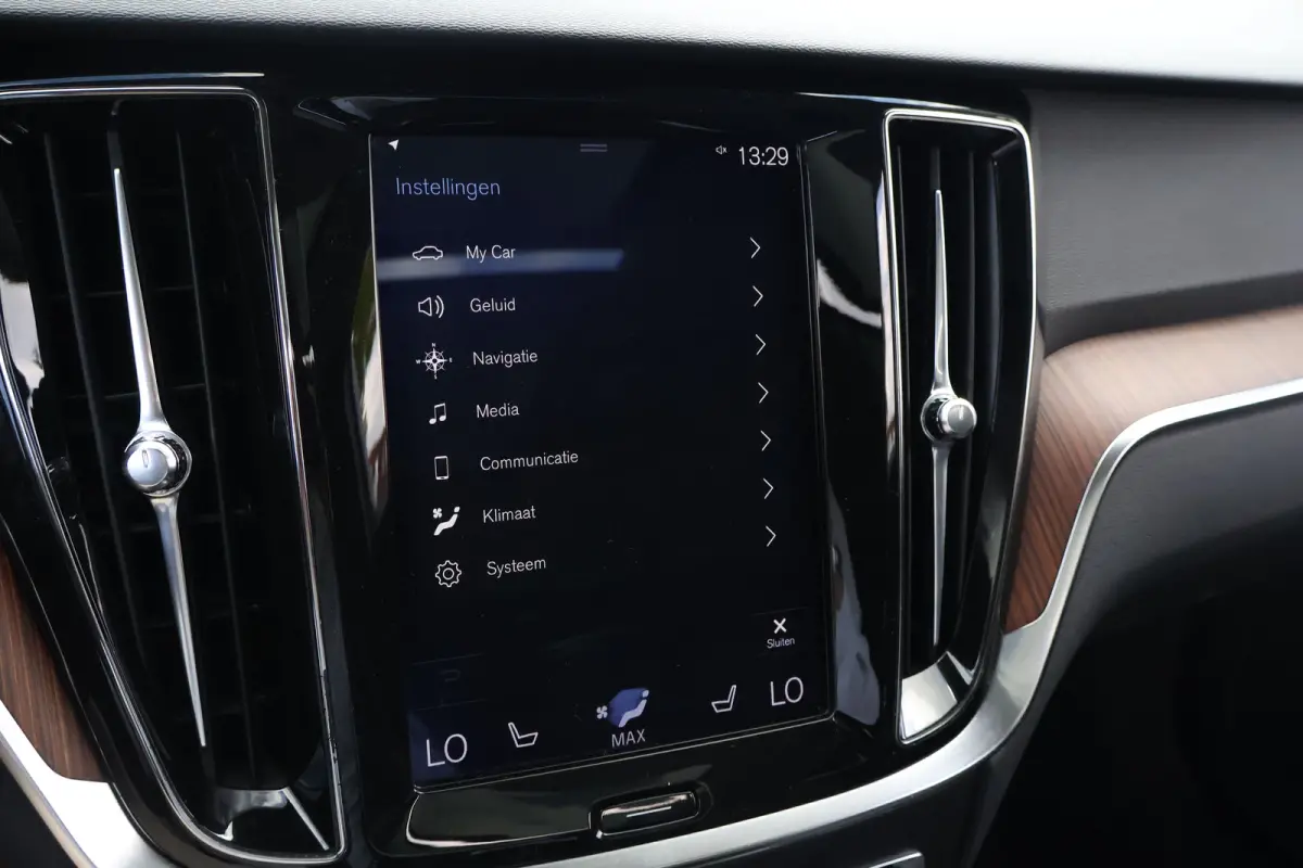 2.0 T8 Twin Engine AWD Inscription | Pano | Leer | Trekhaak |