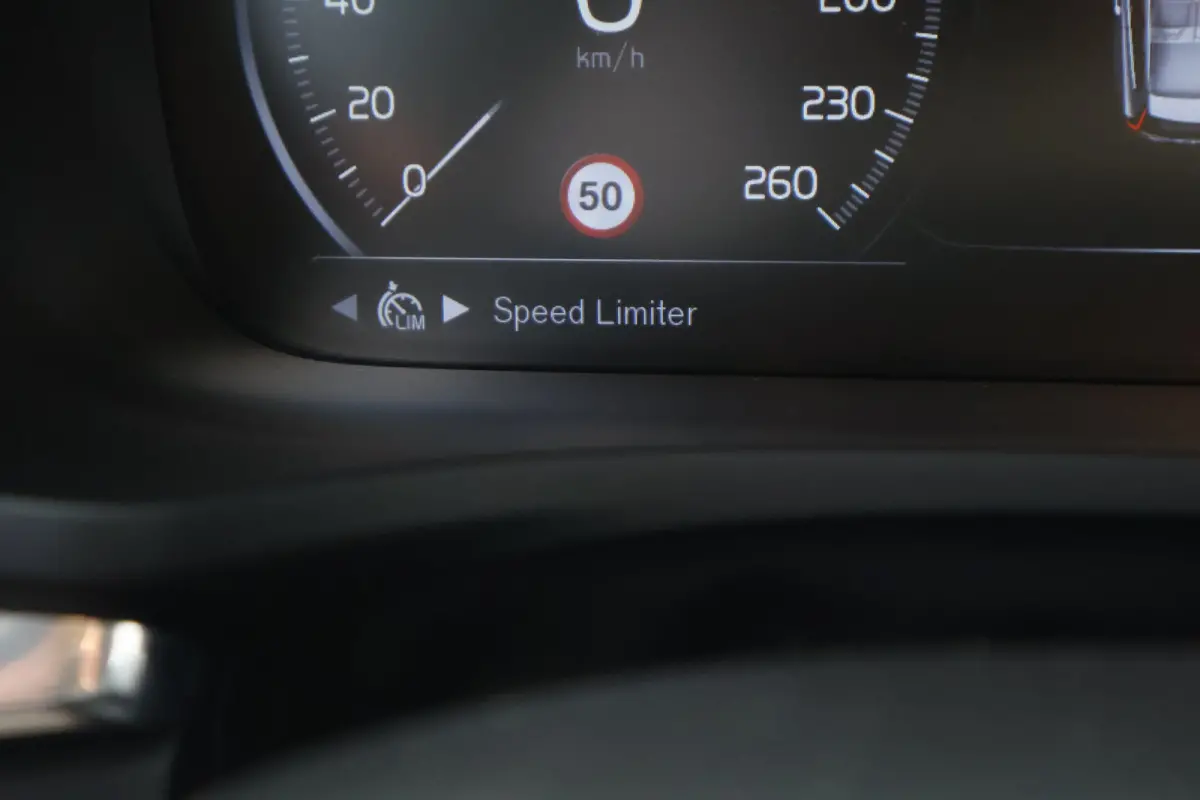 2.0 T8 Twin Engine AWD Inscription | Pano | Leer | Trekhaak |