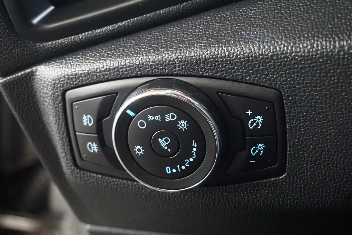 1.0 EcoBoost Titanium | B&O | Winter Pakket | Camera | BLIS | Orig. NL |