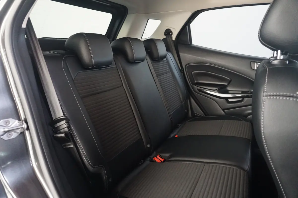 1.0 EcoBoost Titanium | B&O | Winter Pakket | Camera | BLIS | Orig. NL |