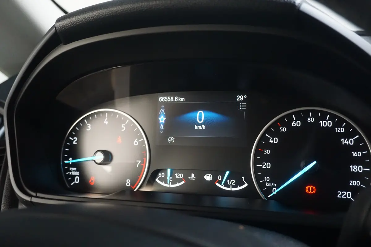 1.0 EcoBoost Titanium | B&O | Winter Pakket | Camera | BLIS | Orig. NL |