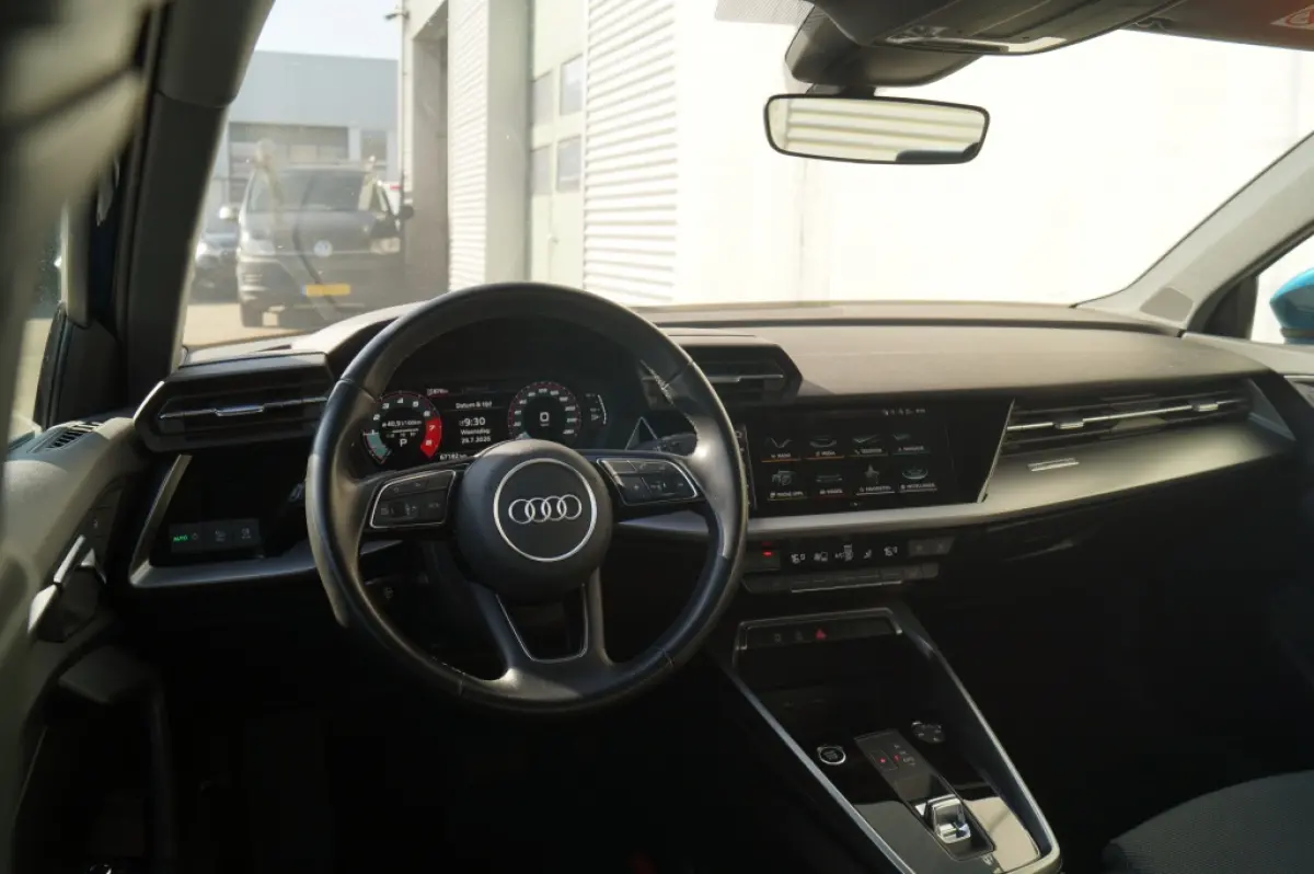 30 TFSI 110pk Automaat Business Edition -NAVI-ECC-