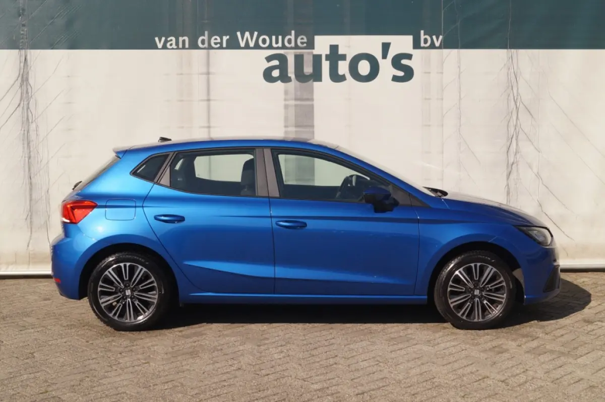1.0 EcoTSI Style -ECC-PDC-LMV-CARPLAY-DAB-