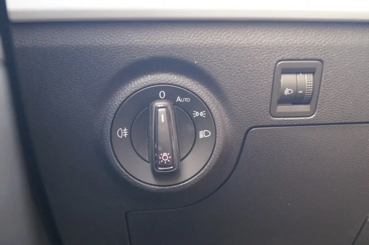 1.0 EcoTSI Style -ECC-PDC-LMV-CARPLAY-DAB-