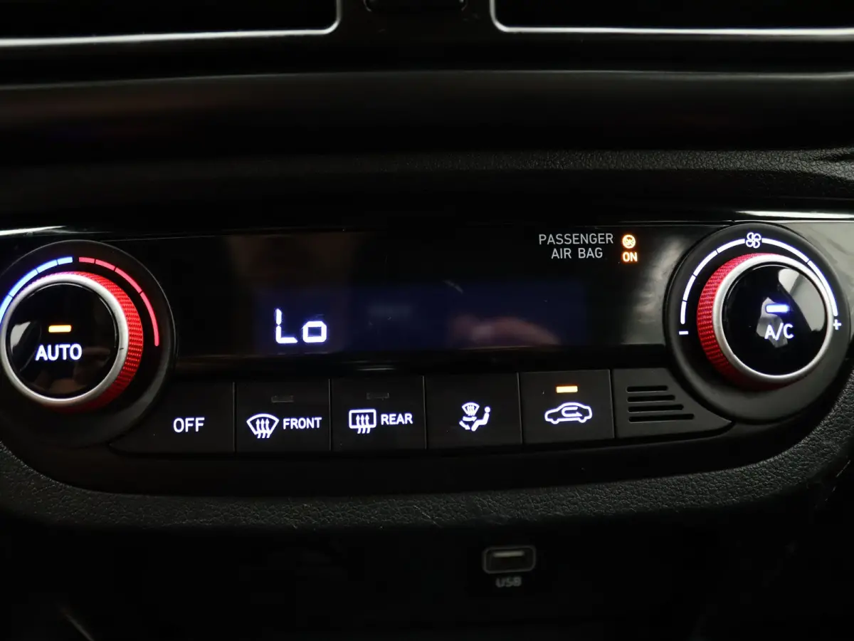 100pk T-GDI N Line 5-zits Apple Carplay/Android Auto | Climate
