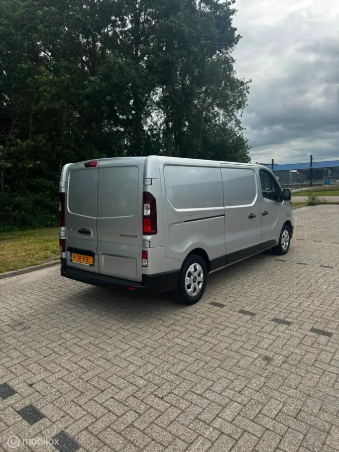 bestel 2.0 Blue dCi 130 T30 L2H1 Advance