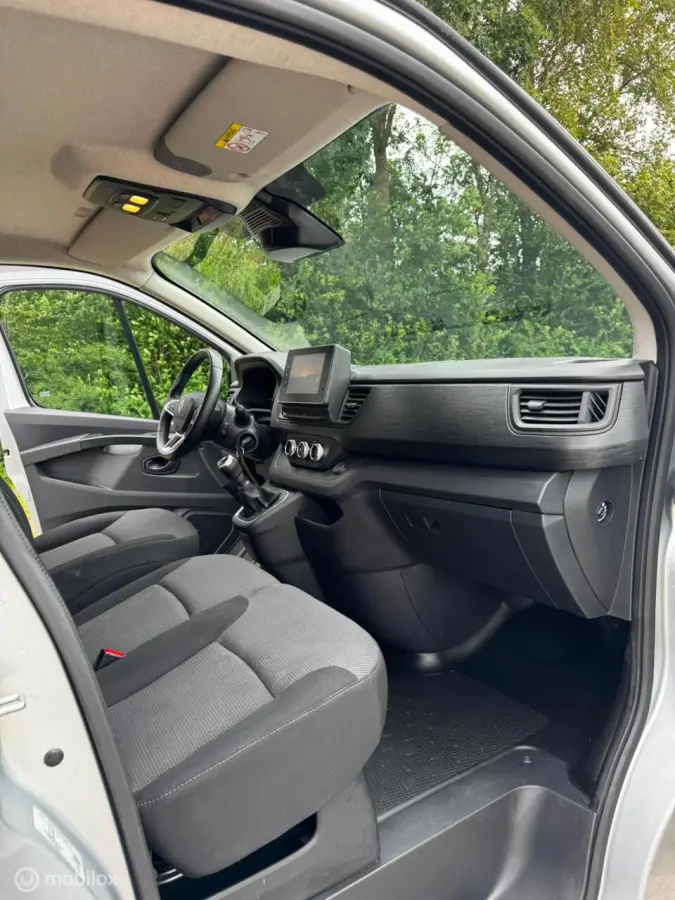 bestel 2.0 Blue dCi 130 T30 L2H1 Advance