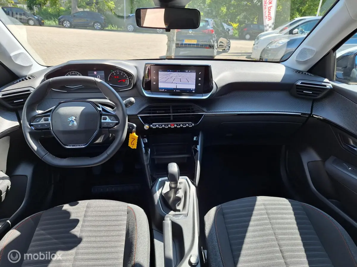1.2 PURETECH ACTIVE PACK • ORIG NL • CARPLAY •