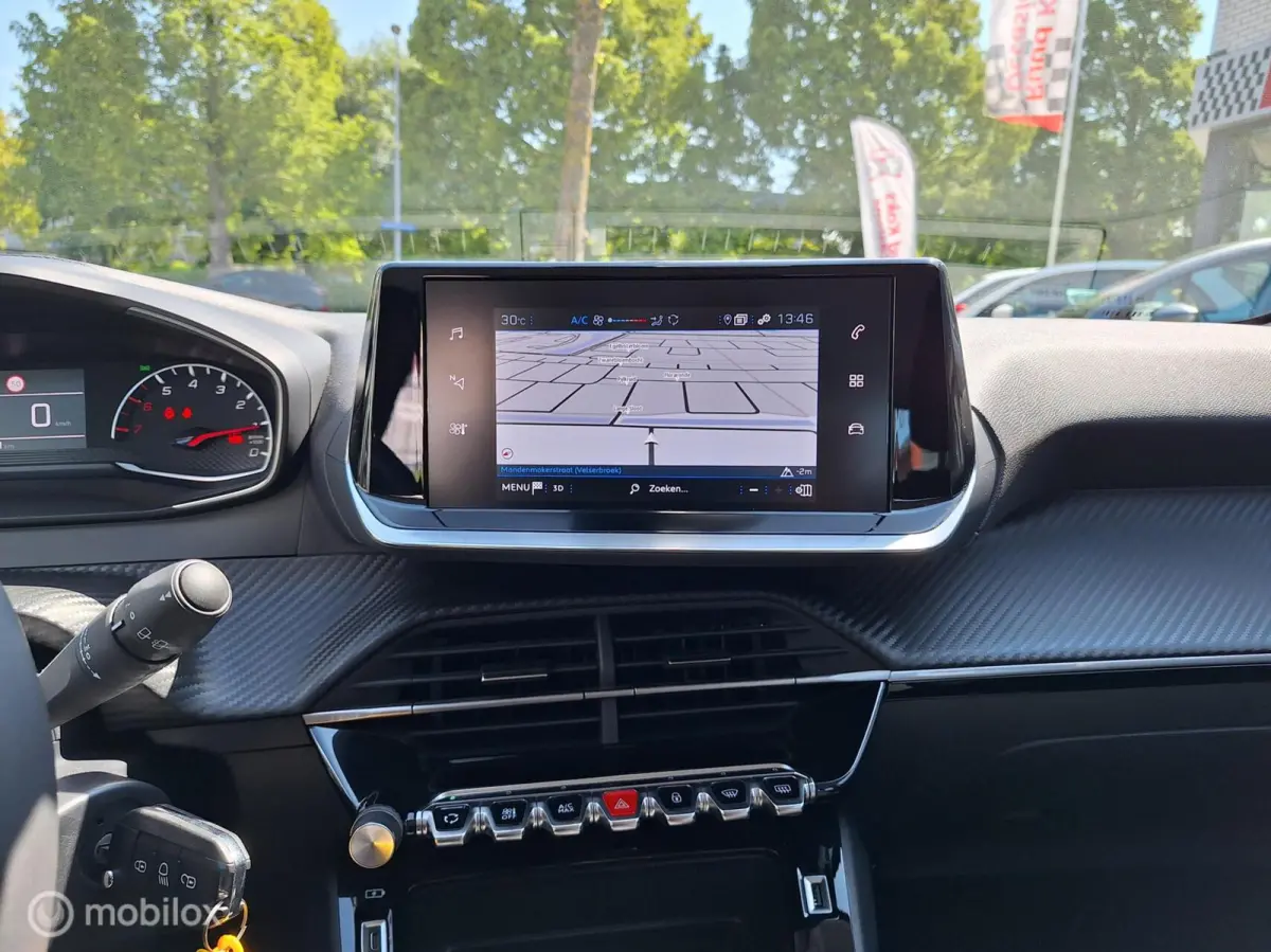 1.2 PURETECH ACTIVE PACK • ORIG NL • CARPLAY •
