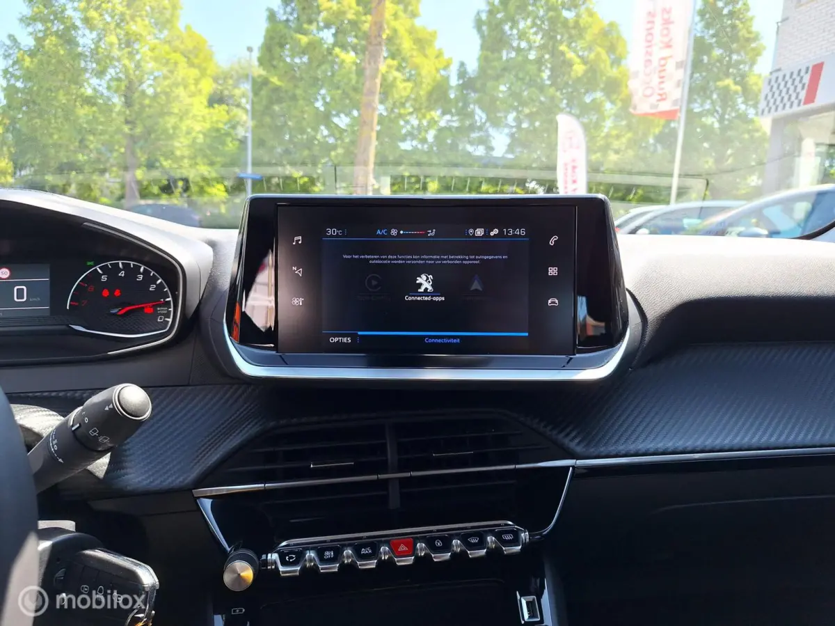 1.2 PURETECH ACTIVE PACK • ORIG NL • CARPLAY •