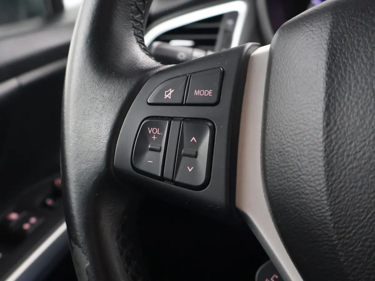 1.0 BOOSTERJET ALLGRIP 4WD 4X4 + TREKHAAK | CAMERA | APPLE CARPLAY | 19 INCH LMV