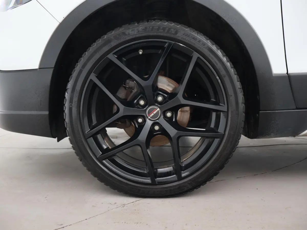 1.0 BOOSTERJET ALLGRIP 4WD 4X4 + TREKHAAK | CAMERA | APPLE CARPLAY | 19 INCH LMV