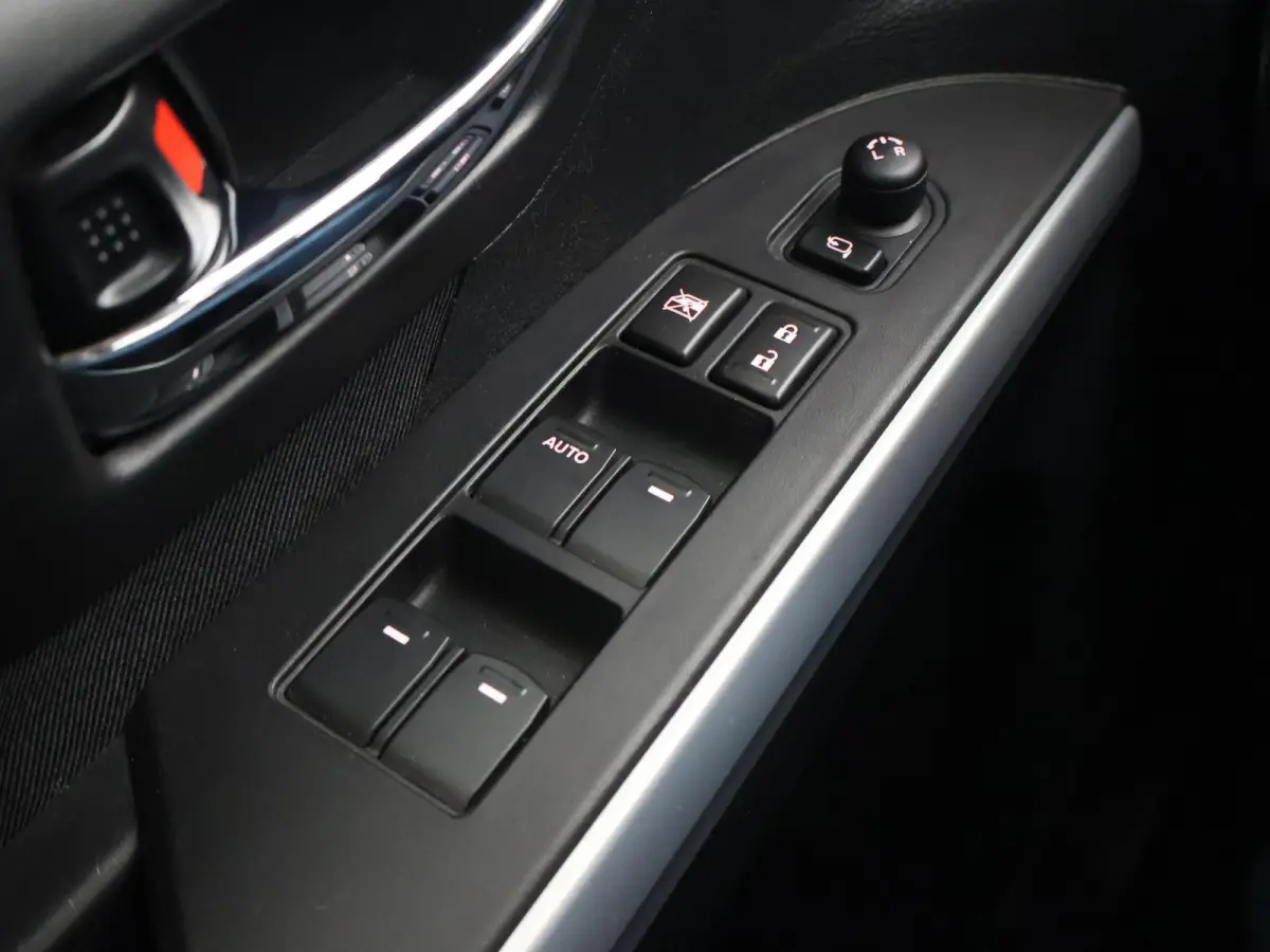 1.0 BOOSTERJET ALLGRIP 4WD 4X4 + TREKHAAK | CAMERA | APPLE CARPLAY | 19 INCH LMV