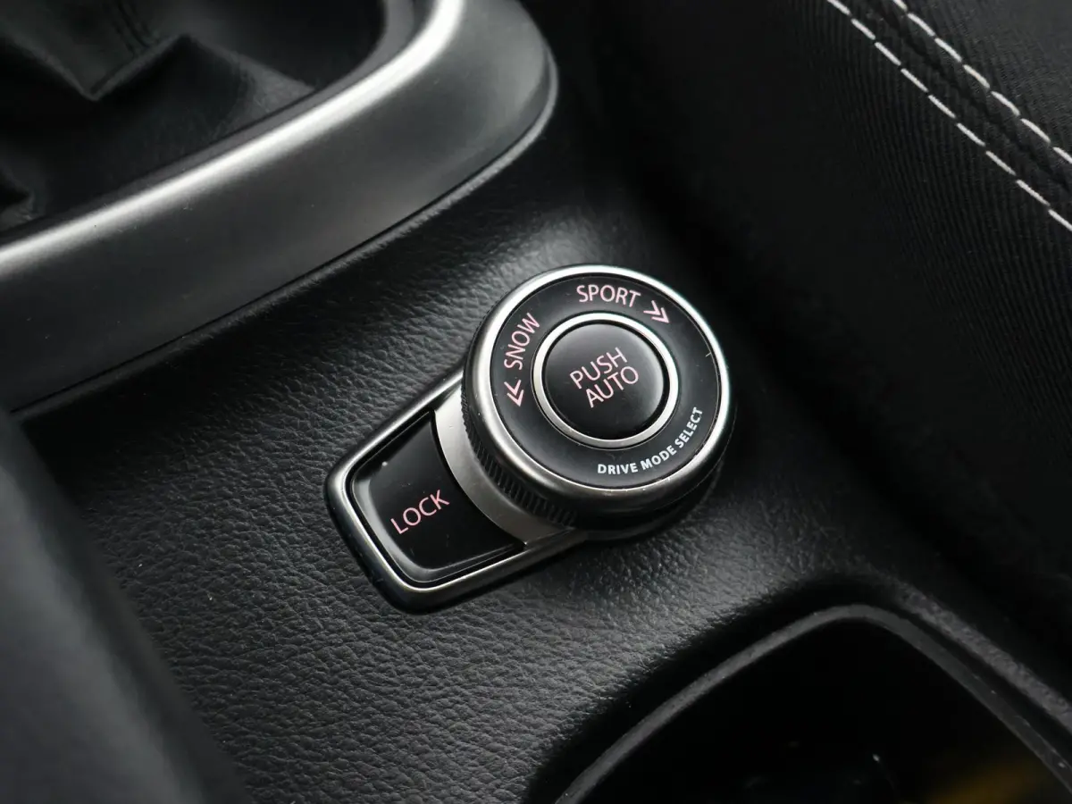 1.0 BOOSTERJET ALLGRIP 4WD 4X4 + TREKHAAK | CAMERA | APPLE CARPLAY | 19 INCH LMV