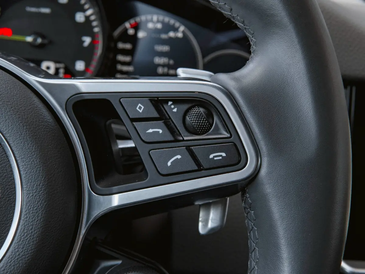 3.0 E-Hybrid Sport-Chrono|Stoelverwarming|Bose|Nachtzicht|360 Camera|Elektr. Achterklep|Stuurverwarming