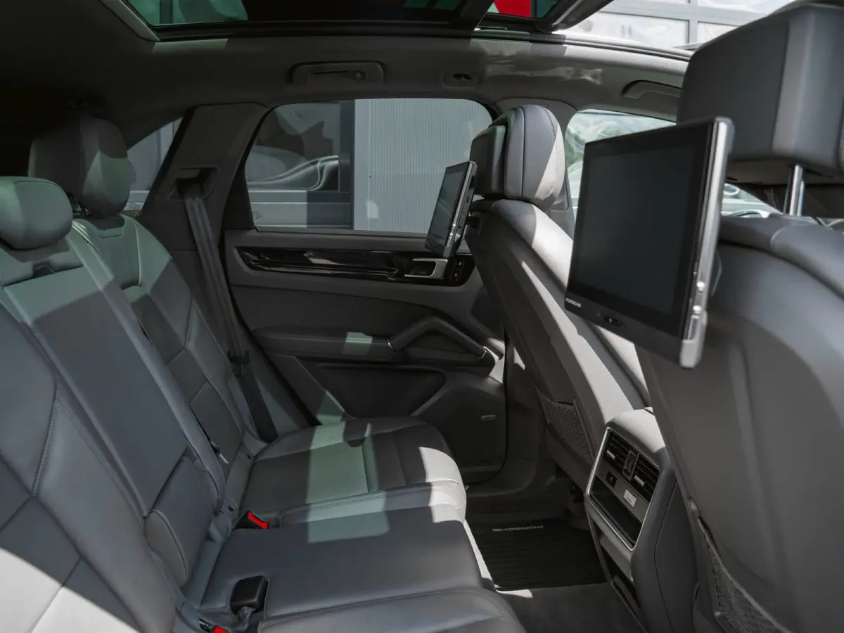 3.0 E-Hybrid Sport-Chrono|Stoelverwarming|Bose|Nachtzicht|360 Camera|Elektr. Achterklep|Stuurverwarming