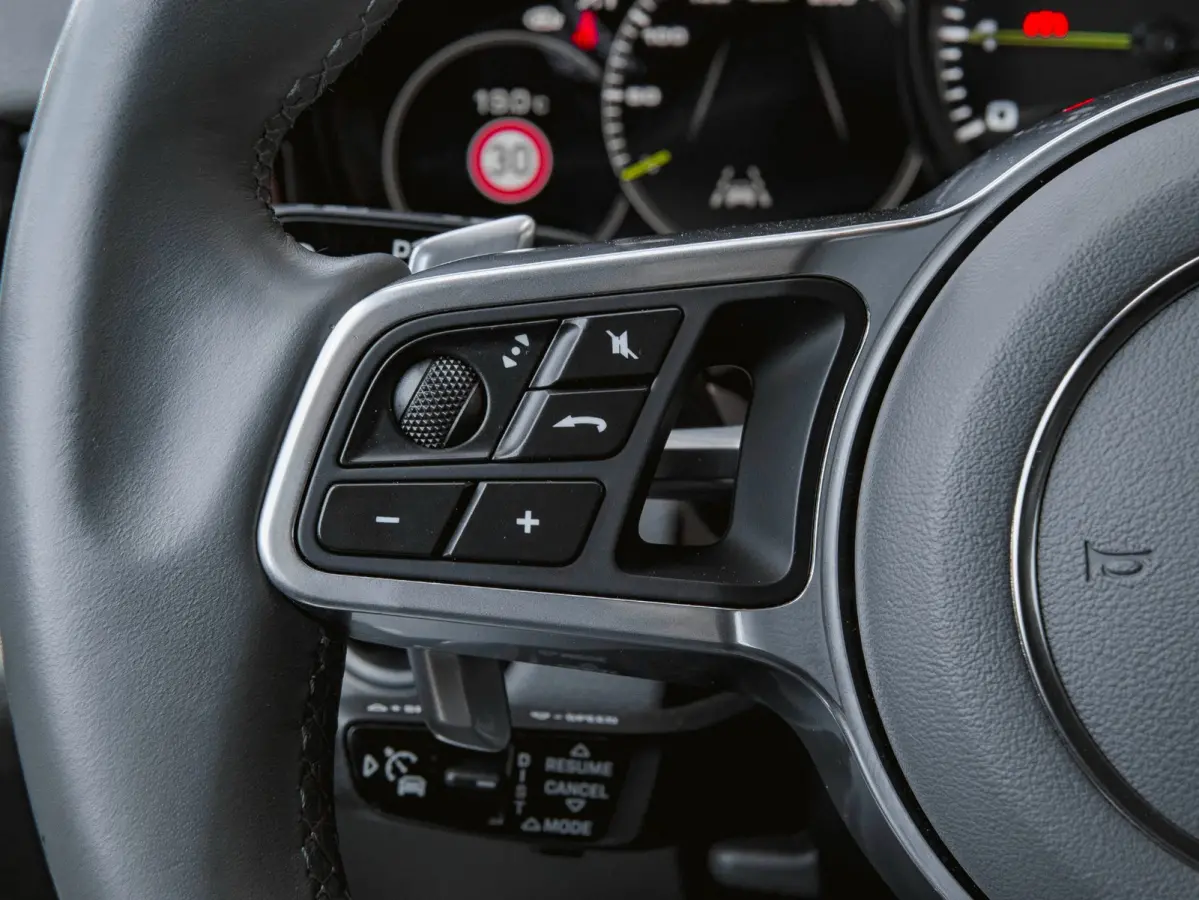 3.0 E-Hybrid Sport-Chrono|Stoelverwarming|Bose|Nachtzicht|360 Camera|Elektr. Achterklep|Stuurverwarming