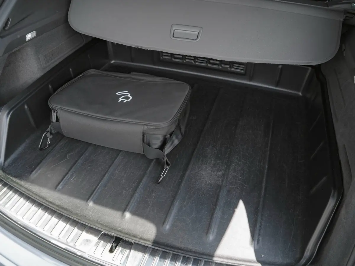 3.0 E-Hybrid Sport-Chrono|Stoelverwarming|Bose|Nachtzicht|360 Camera|Elektr. Achterklep|Stuurverwarming