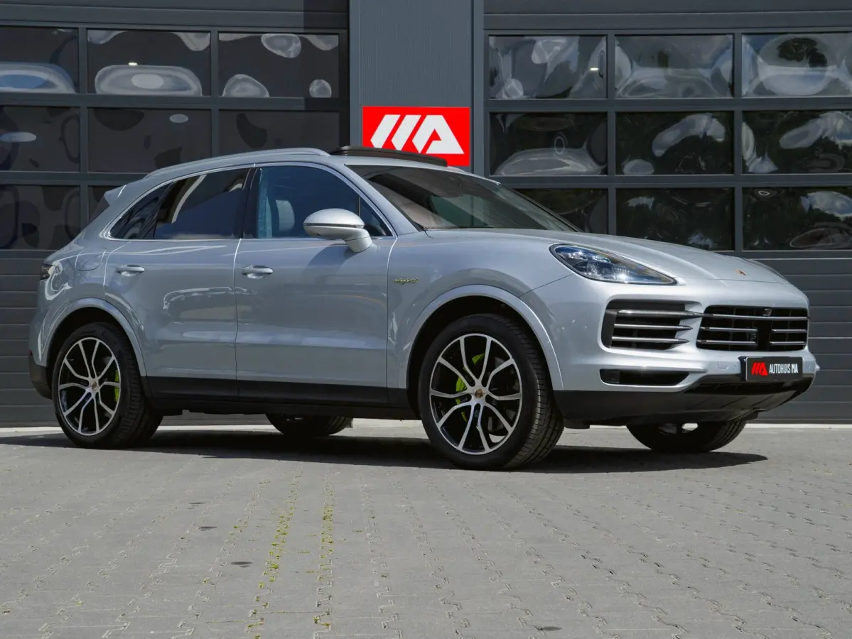 3.0 E-Hybrid Sport-Chrono|Stoelverwarming|Bose|Nachtzicht|360 Camera|Elektr. Achterklep|Stuurverwarming