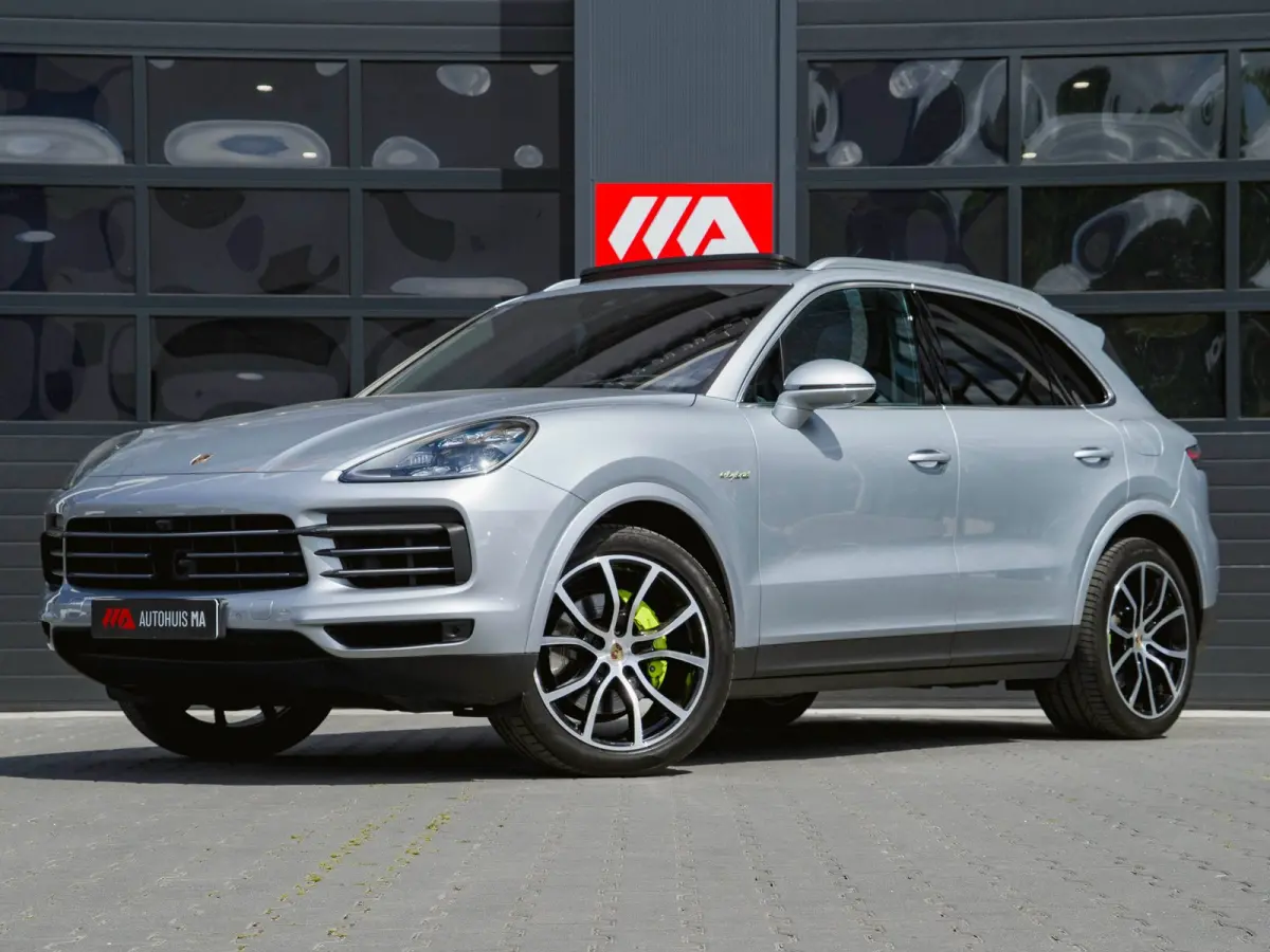3.0 E-Hybrid Sport-Chrono|Stoelverwarming|Bose|Nachtzicht|360 Camera|Elektr. Achterklep|Stuurverwarming