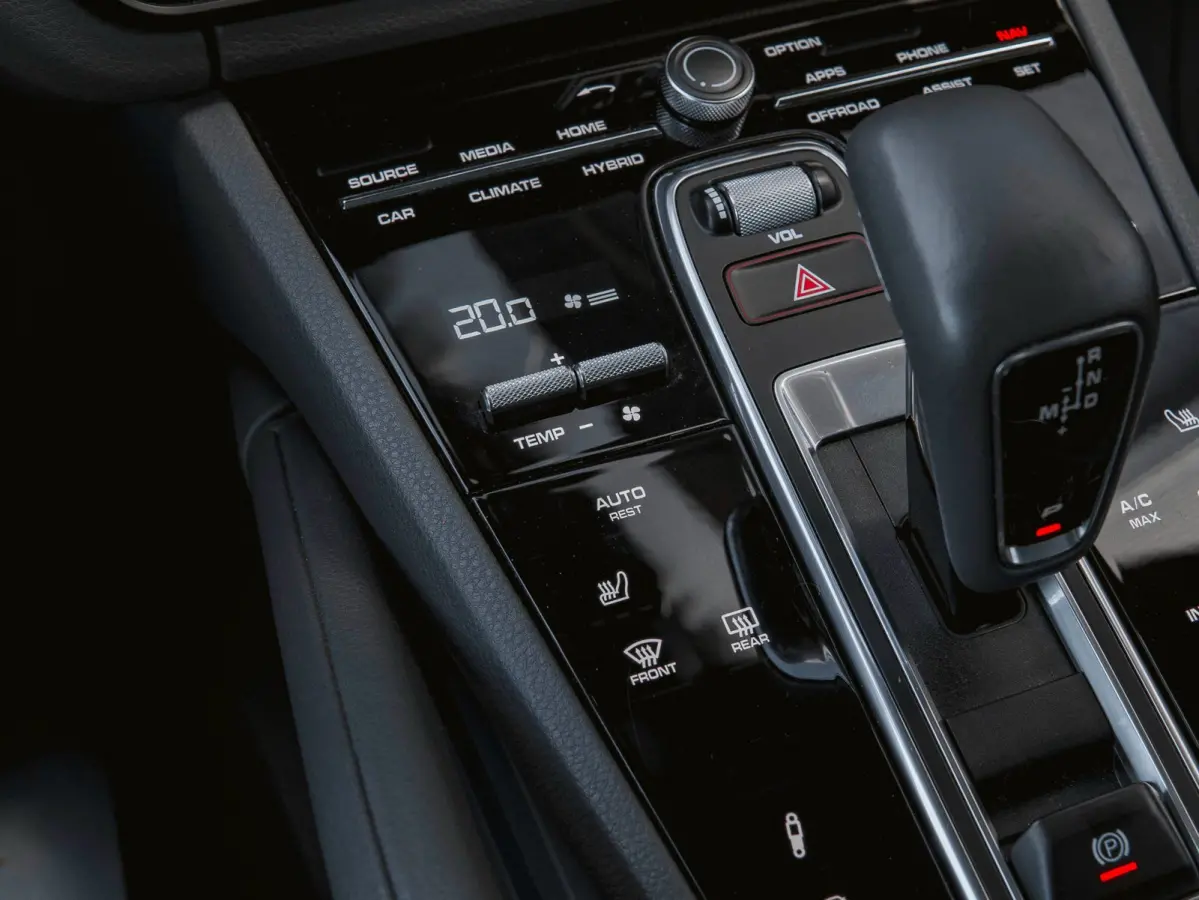 3.0 E-Hybrid Sport-Chrono|Stoelverwarming|Bose|Nachtzicht|360 Camera|Elektr. Achterklep|Stuurverwarming