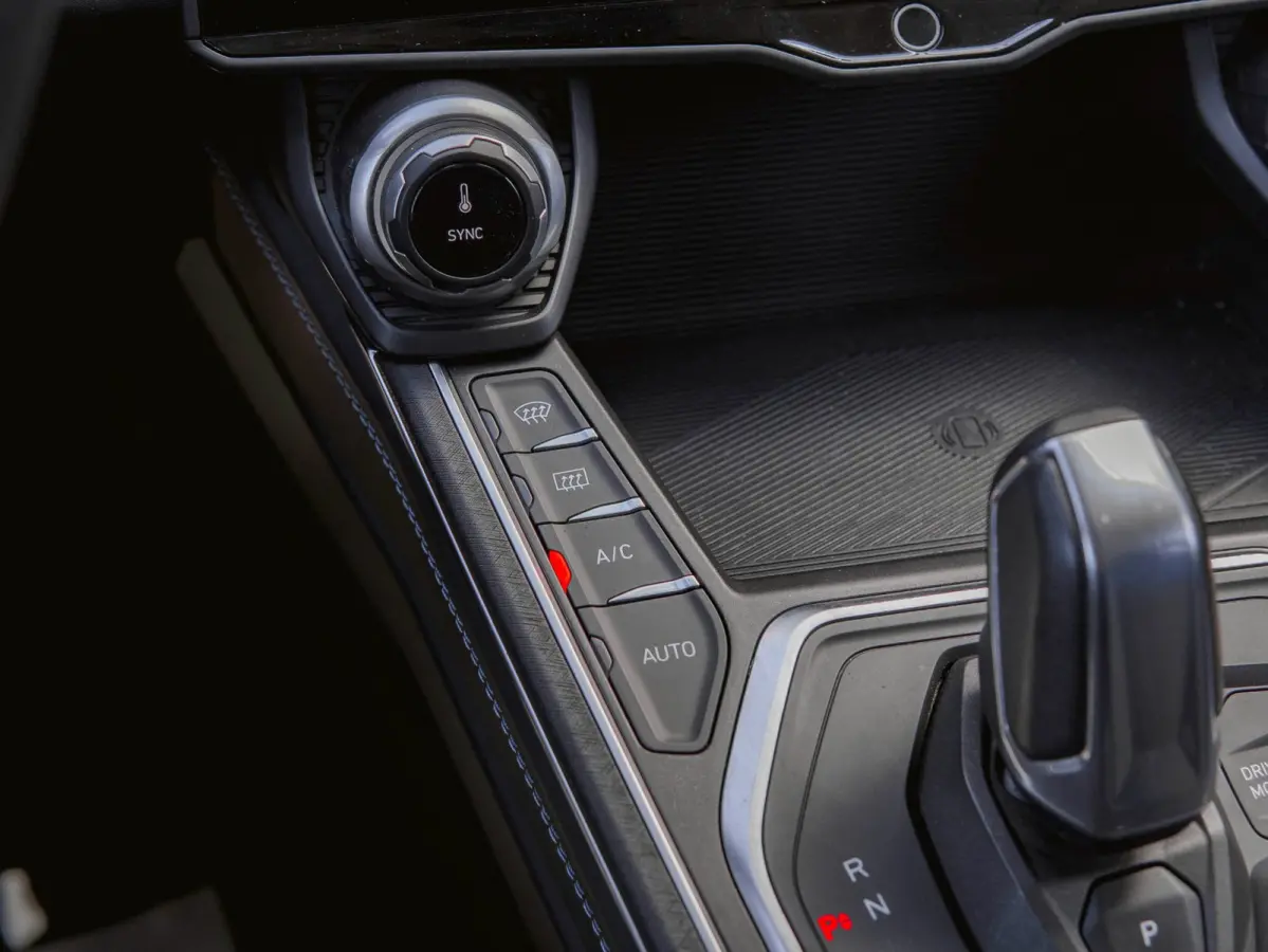 1.5 Black Edition Panoramadak|360° Camera|ACC|Stoelverwarming|Navi|Carplay
