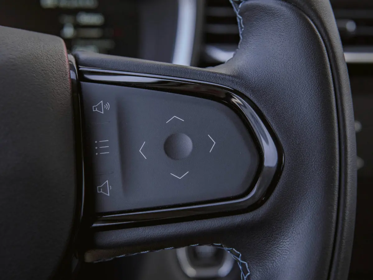 1.5 Black Edition Panoramadak|360° Camera|ACC|Stoelverwarming|Navi|Carplay