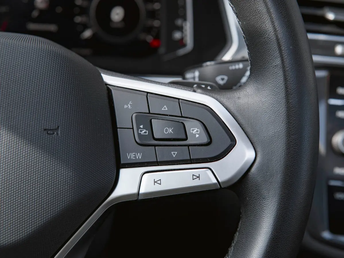 1.4 TSI eHybrid Elegance Pano|Navi|Camera|Cruise|Carplay