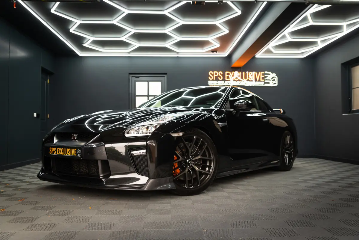 Nissan GT-R 2017 Benzine Automatisch leasen