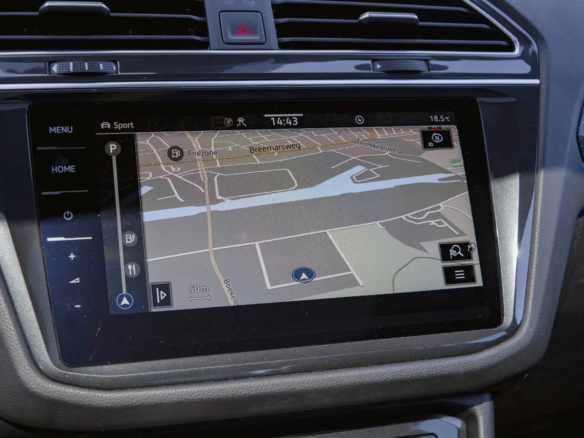 1.4 TSI eHybrid R-Line Business+