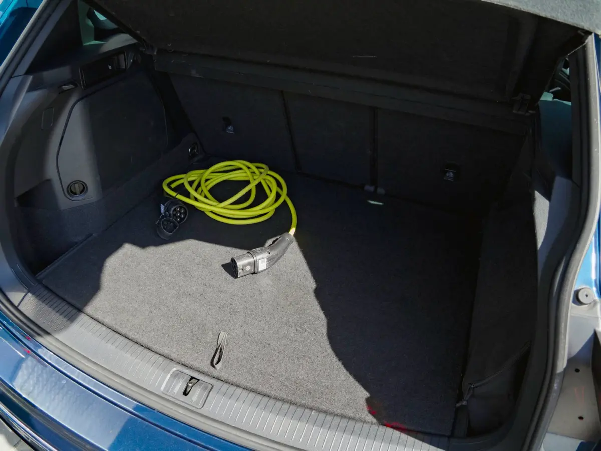 1.4 TSI eHybrid R-Line Business+